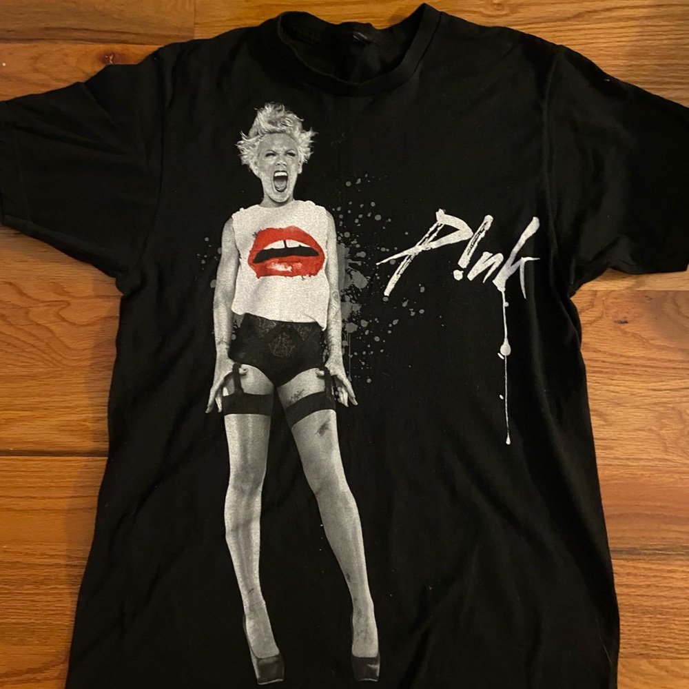 Pink cotton T-shirt from concert Sz. M